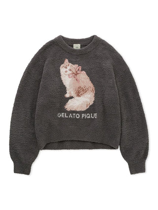 Baby Moco CAT JQD pullover sweater with Siberian cat design, fluffy texture, and voluminous sleeves for a cozy, stylish look.