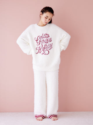 Cozy Feather Pullover Sweater with festive design, offering warmth and luxury for casual holiday elegance and comfort.