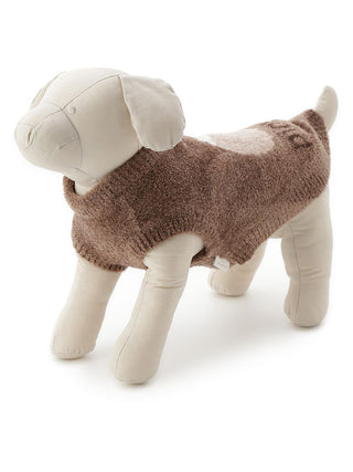 Plush dog mannequin wearing a brown CAT&DOG Cupcake sleeveless pet sweater, ideal for small breeds and cats.