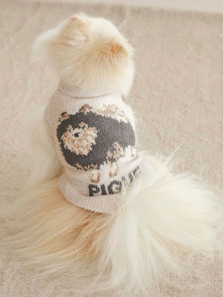 Pomeranian wearing CAT&DOG Baby Moco pet clothes, showcasing cute design and soft fabric for small dogs.