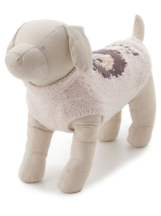 Plush dog mannequin wearing CAT&DOG Baby Moco Pomeranian pet clothes in beige with decorative design.