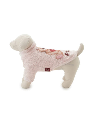 Plush dog mannequin wearing CAT&DOG Heart Bear Jacquard Pet Clothes, light pink knit with heart pattern on back.