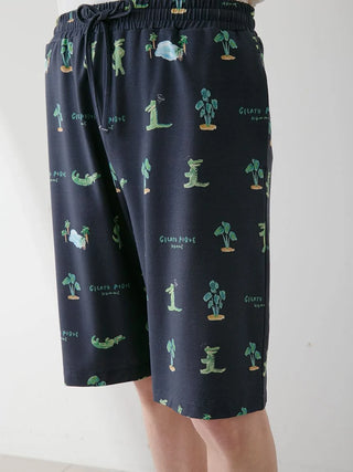 MEN's Cool-Touch Crocodile Print Shorts