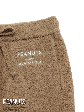 Close-up of Peanuts Olaf Jacquard Lounge Pants by Gelato Pique, featuring brown Babymoco fabric and embroidered logo.
