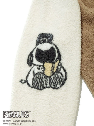 Close-up of Olaf design on PEANUTS Mens Olaf Babymoco Button Up Cardigan, showcasing soft texture and classic stance on fluffy fabric.