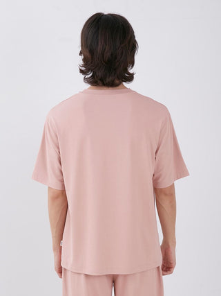 Back view of Sarafree Logo Men's Loungewear Set in pink, showcasing comfort and UV protection for hot seasons.