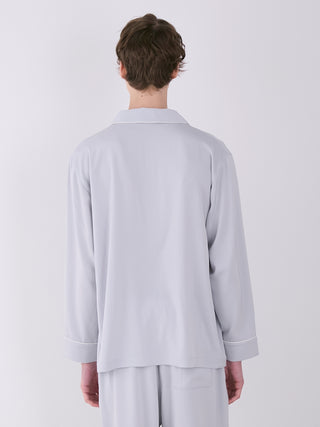 Back view of a men's satin shirt in light grey, showcasing the silky fabric and classic button-down design, perfect for luxurious loungewear.