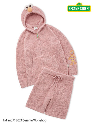 Men's Elmo Hoodie and Shorts Loungewear Set by Sesame Street, made with Gelato Pique's fluffy fabric for cozy comfort.
