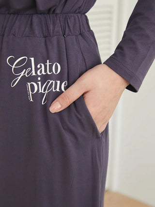 Cool-Touch Rayon Logo Cropped Pants