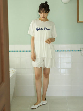 Cool Rayon Colorful Logo T-shirt