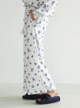 Floral Satin Gathered Pants