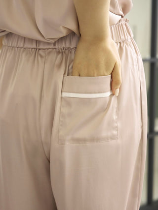 Cool-touch Satin Line Pants