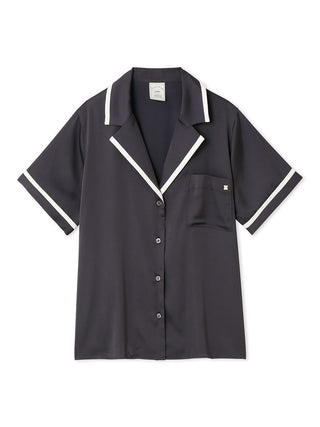 Lined satin sleep shirt with open collar, black with white trim, elegant design for luxurious comfort and style.