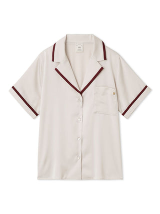 Lined Satin Sleep Shirt with Collar in chic color scheme, offering luxurious comfort and elegance for stylish slumber.