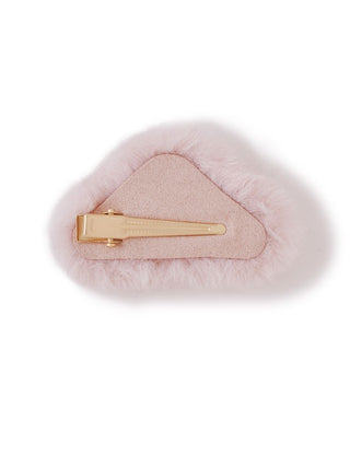 Eco Fur Hair Clip with soft faux fur design, featuring a secure gold clasp for an elegant and cozy hairstyle. Ideal sustainable accessory.