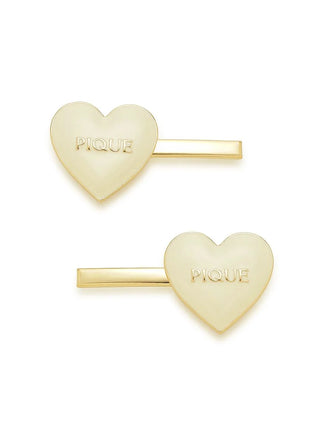 Heart Hairpin Set with gold-tone heart motifs, offering chic elegance by Gelato Pique USA. Stylish hair accessory for romantic charm.