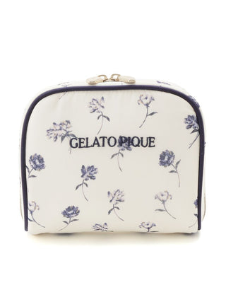 Elegant rose patterned square pouch from GELATO PIQUE, featuring delicate floral designs on a serene off-white background.