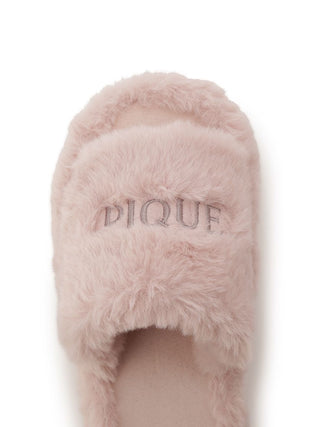 Close-up of Gelato Pique Eco Fur Fuzzy Slipper in pink with embroidered logo, showcasing soft faux fur texture and open-toe design.