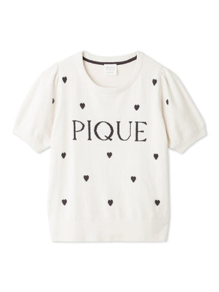 Heart logo short-sleeved pullover with puff sleeves in pastel shades, perfect for lightweight loungewear and cozy casual wear.
