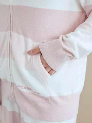Smoothie Lite 3 Cool Border Hoodie