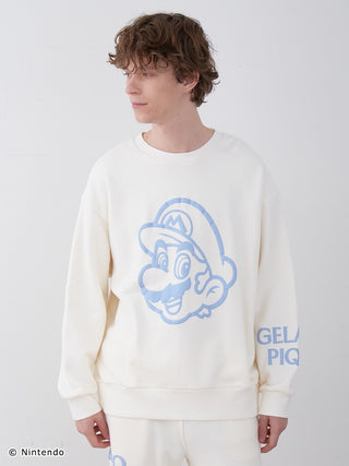 Unisex fleece pullover featuring a large Mario print, soft cotton-lined fabric; part of the SUPER MARIO™️ SET by Nintendo.