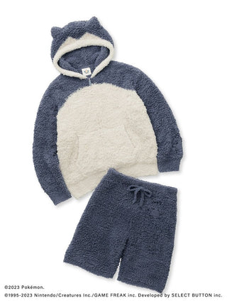 Pokémon Sleep Snorlax-themed Gelato hoodie and shorts set for men, featuring cozy, fluffy material in gray and cream colors.