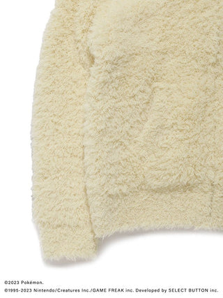 Close-up of fleece fabric texture on the men's Pikachu-themed hoodie from Pokémon Sleep collection by GELATO.