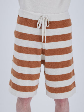 Men's loungewear shorts with brown and white stripes, featuring a drawstring and Smoothie material for comfort and style.