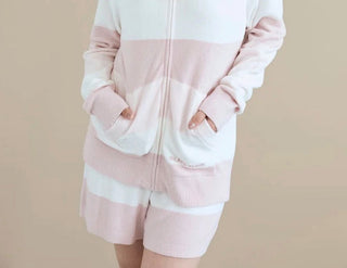 Warm-Weather Loungewear Guide: How to Choose Light, Soft Pieces for April and Beyond