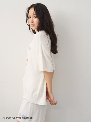 [LE SSERAFIM] Flower Jacquard Pullover & Shorts Set - view 21