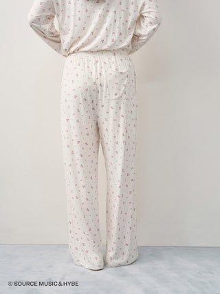 [LE SSERAFIM] Disty Floral Print Pants - view 19