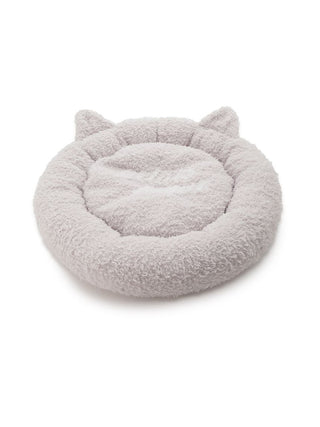 CAT&DOG Gelato Feather Cat Bed in light beige, Premium Pet Accessories for fur dog and cats at Gelato Pique USA.