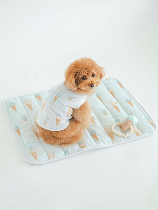 CAT&DOG Ice Cream Motif Cooling Mat in BLUE, Premium Pet Accessories for fur dog and cats at Gelato Pique USA.