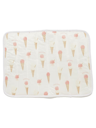 CAT&DOG Ice Cream Cooling Mat with colorful ice cream print, perfect for stylish pet comfort during summer. GELATO PIQUE USA.