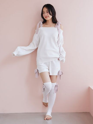 Airy Moco Ribbon Pullover & Shorts Set - view 8