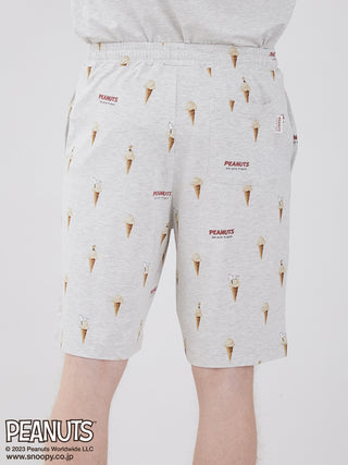 Gelato Pique and PEANUTS have collaborated to create a line of Loungewear Shorts for men, featuring print designs of gelato and peanuts for a cozy hangout vibe.. Back View