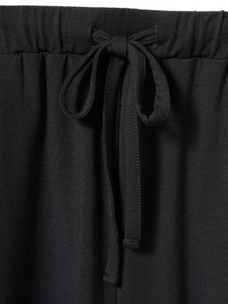Black rayon lounge shorts for men with a comfortable drawstring waist, ideal for casual wear and lounging in warm weather.