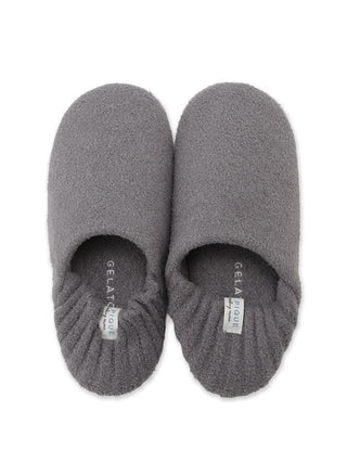 Gelato Pique Men's Temperature-regulating Smoothie Room Shoes in gray, top view