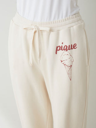 UNISEX Fleece One Point Lounge Pants in ivory, Loungewear Lounge Pants at Gelato Pique USA.