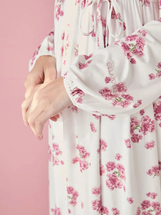 Cherry Blossom Long-sleeved Dress With Built-in Cup