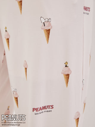 This Snoopy loungewear Pajama for women has a printed design Snoopy and Woodstock taking a nap on top of realistic Gelato. This is one of the coziest loungewear Pajama on the market. Realistic design 