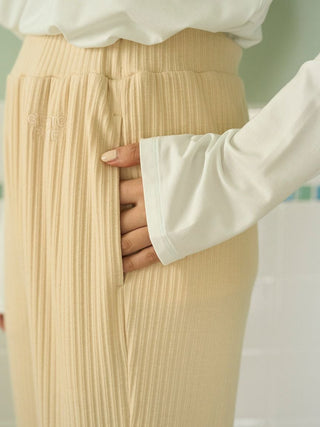 Macaroon Rib Cut-and-sew Long Pants