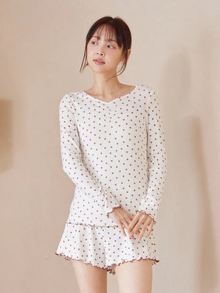 Tuck Stitch Heart Shorts