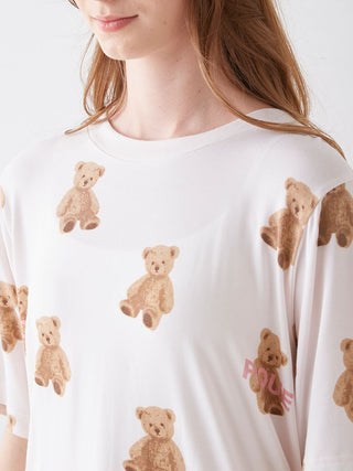  PIQUE Bear Motif Lounge Oversized Tshirt Women a Premium collection item of Loungewear and Oversized T-shirt for Women at Gelato Pique USA.