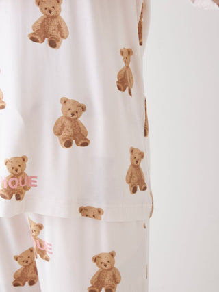  PIQUE Bear Motif Lounge Oversized Tshirt Women a Premium collection item of Loungewear and Oversized T-shirt for Women at Gelato Pique USA.