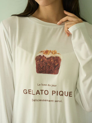 Sweets One Point Long Sleeve T-shirt