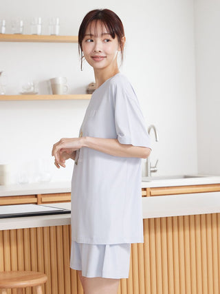 COOL Rayon Mellow Fluffy Dessert Logo T-shirt