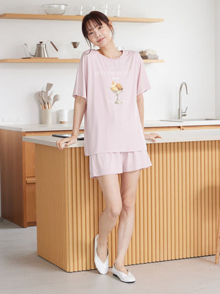 COOL Rayon Mellow Fluffy Dessert Logo T-shirt
