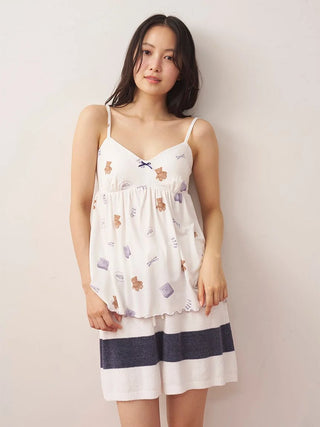 Pique Motifs Camisole With Built-in Bra