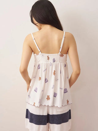 Pique Motifs Camisole With Built-in Bra